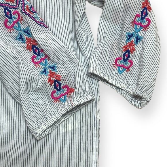 CHICO'S Boho Tassel Gauze Blouse Pinstripe Top Vibrant Relaxed Pleated Red Blue - Picture 8 of 12